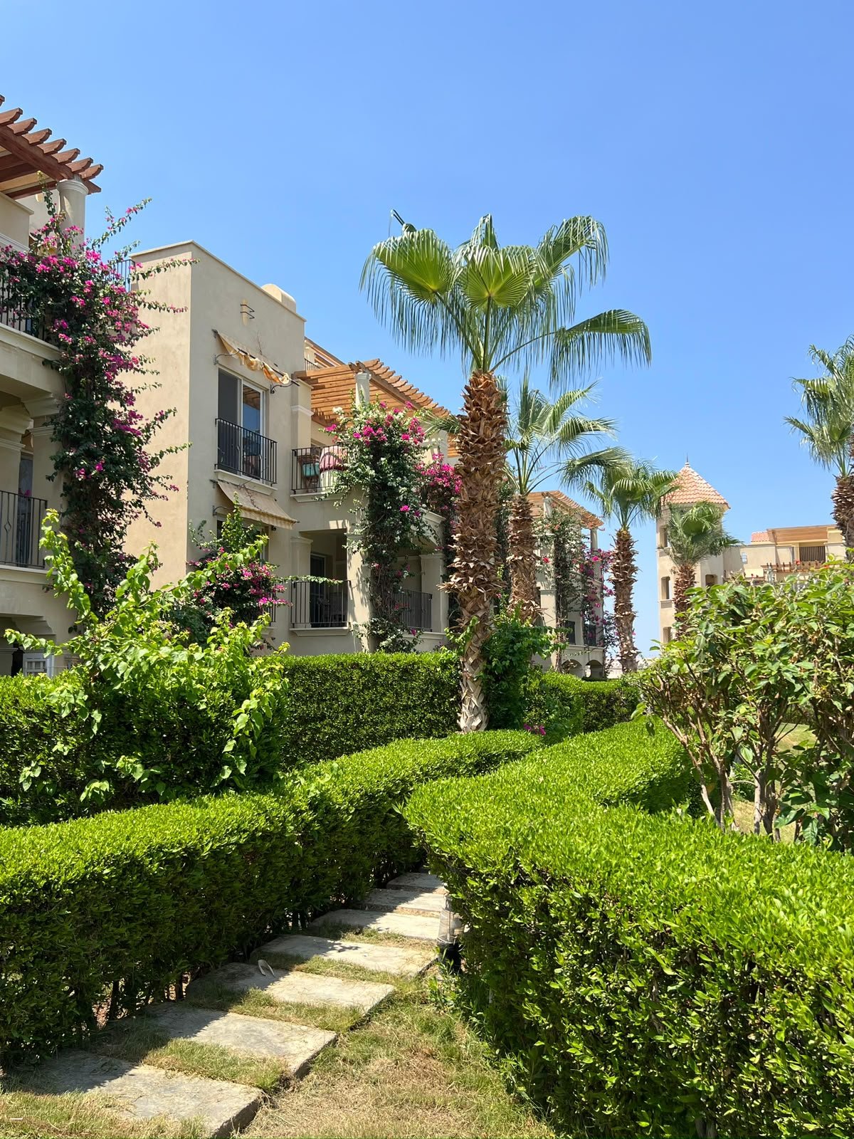 Veranda Sahl Hasheesh community setting